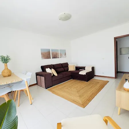 Recanto Areias - 2-bedroom 5 Minutes From The * Torreira
