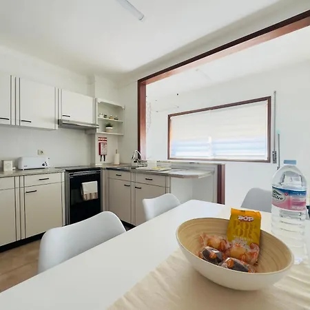 Recanto Areias - 2-bedroom 5 Minutes From The *