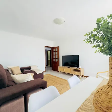 Apartament Recanto Areias - 2-bedroom 5 Minutes From The *